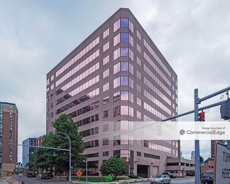10 Bank Street