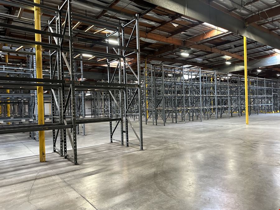1552 - Compton Warehouse
