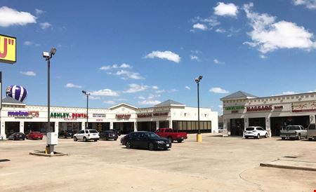 Retail space for Rent at Westpark Crossing in Houston