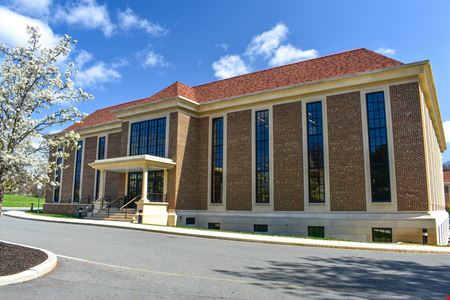 Office space for Rent at Montchanin Corporate Center in Greenville