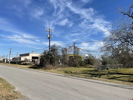Price Reduced - LaMarque / Texas City Area-  Flex Property For Sale