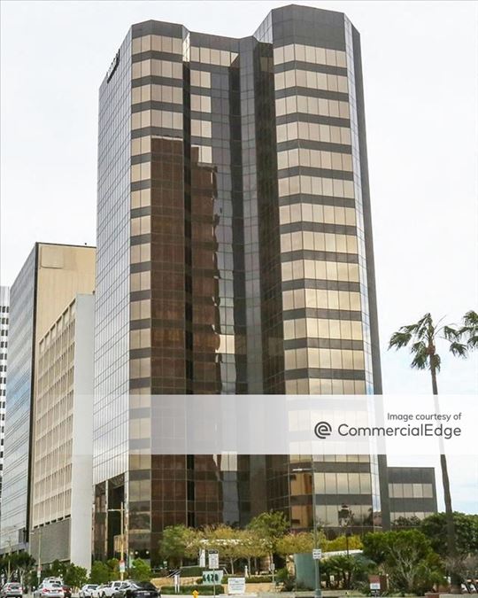 6420 Wilshire