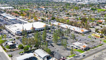 Retail space for Rent at Nohl Plaza in Orange