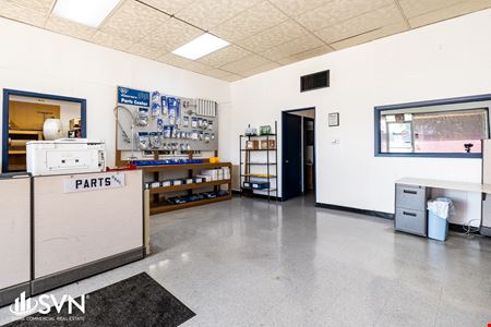 Bitesize Lexington Industial Opportunity - FOR SALE