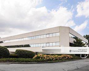 3 Huntington Quadrangle, Melville, NY 11747 | PropertyShark.com