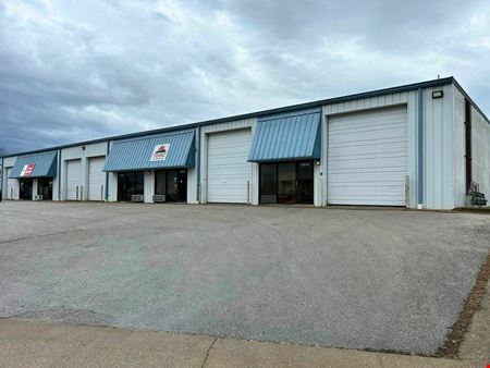 WAREHOUSE SPACE FOR LEASE IN NIXA