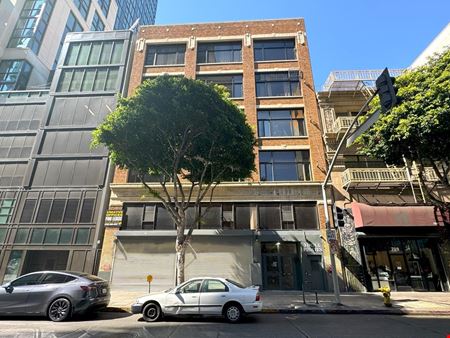 Office space for Rent at Creative Office! Low PPSF! AC, Kitch, Prvt Bath! in Los Angeles
