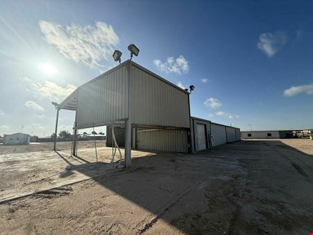 8,100 SF Shop/Office + Additional Covered Areas