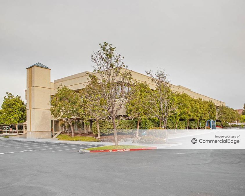 100 North Milpitas Blvd