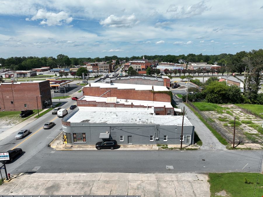 Downtown Clinton - Owner User/Value Add