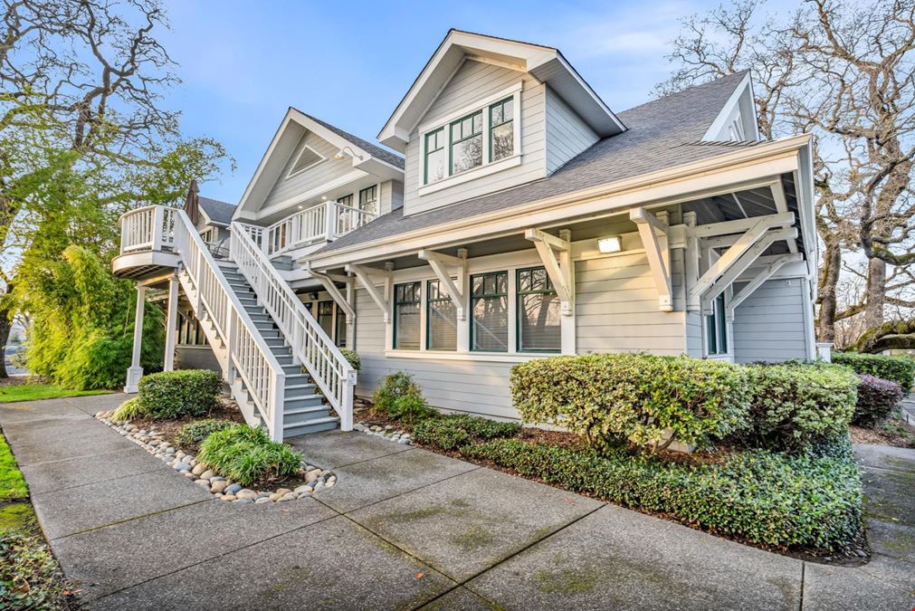418 Aviation Blvd