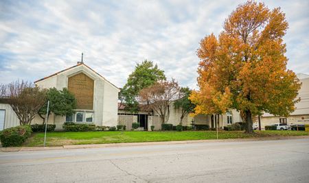 Office space for Rent at Multi-Tenant Redevelopment Opportunity in Garland