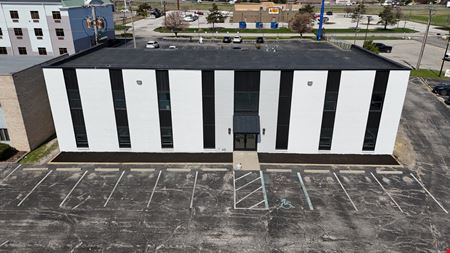 Commercial space at 27493 Holiday Ln in Perrysburg