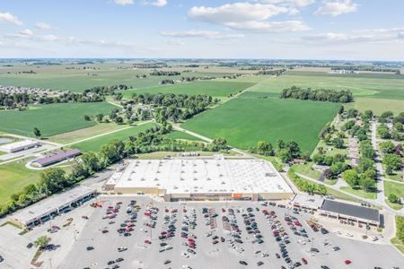 Retail space for Rent at Valley View Plaza in Marion