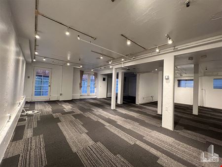 2305 Van Ness Ave