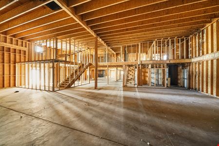 Belgrade Warehouse with Office and Yard Space