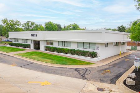31333 W 13 Mile Rd