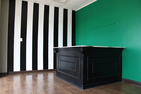Retail space for Rent at 865 Vann Drive in Jackson