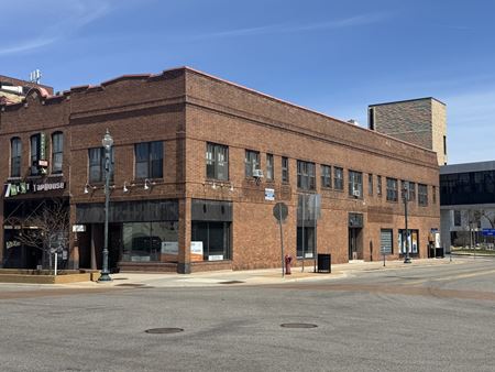 Retail space for Rent at 3 on 5th in St. Cloud