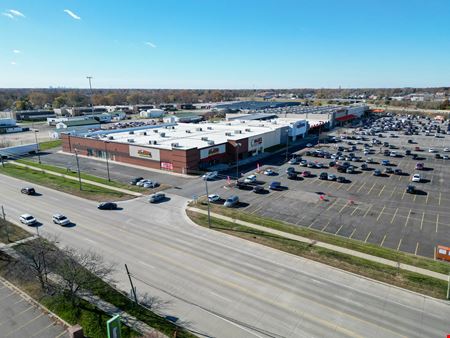 13 & Little Mack Shopping Center