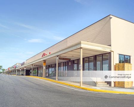 Retail space for Rent at New Brite Plaza in New Britain