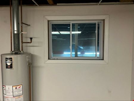 370 E. Prairie St. Suite 10