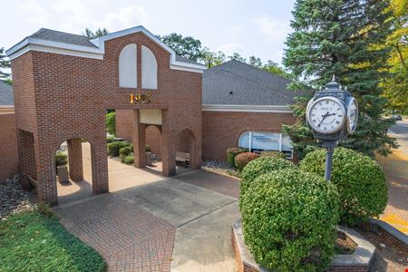 Holt Courtyards