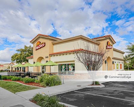 Retail space for Rent at Moorpark Marketplace in Moorpark