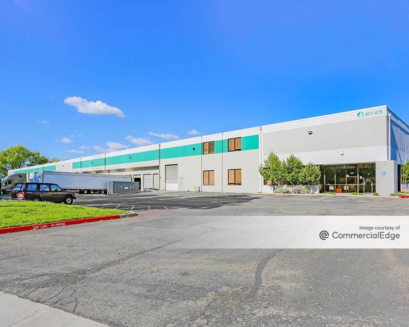 746-776 & 800-876 South Milpitas Blvd