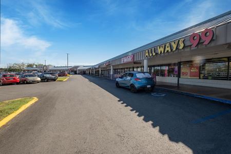 Retail space for Rent at CABO ROJO PLAZA SHOPPING in CABO ROJO