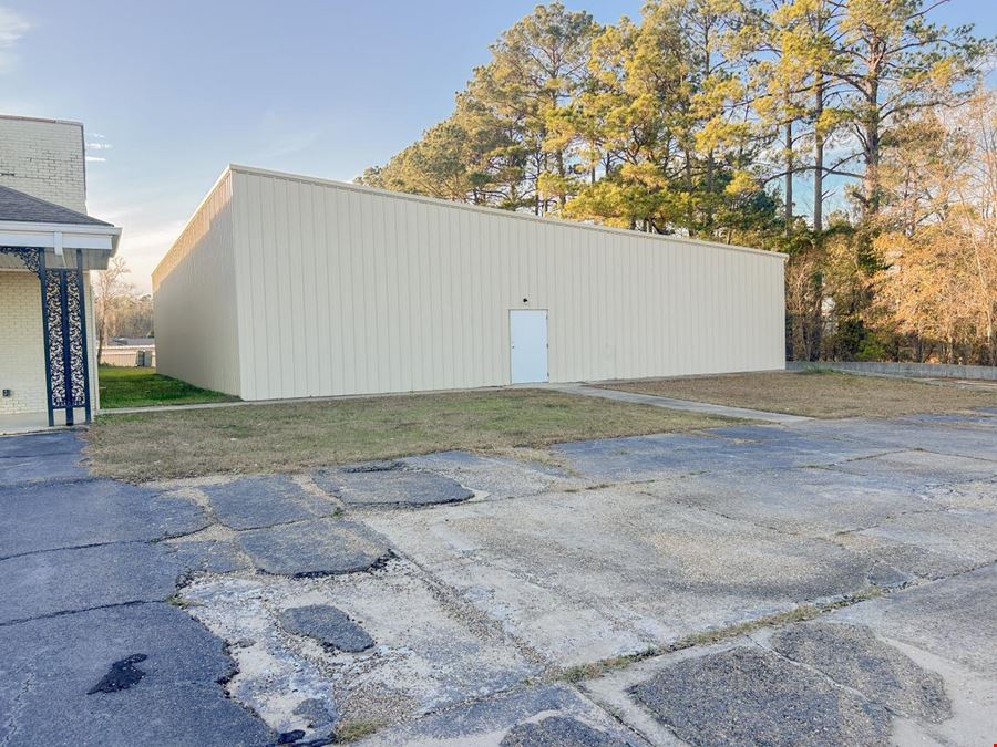 Vacant Big Box for Sale