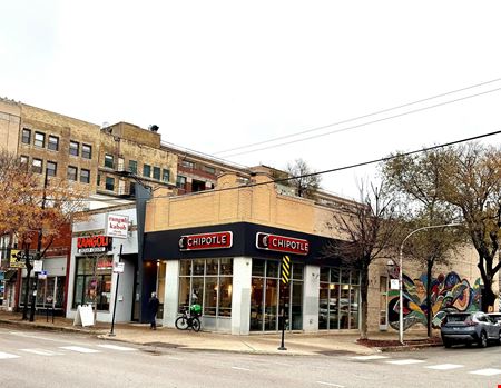 Retail space for Sale at 1023-25 W Belmont Ave in Chicago