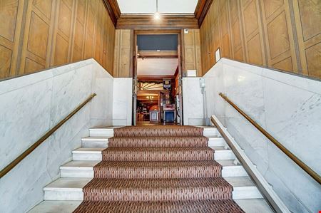 126 W High St