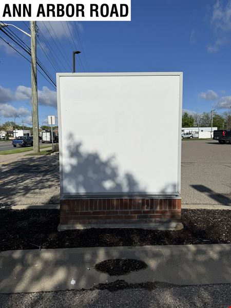 800 Ann Arbor Road