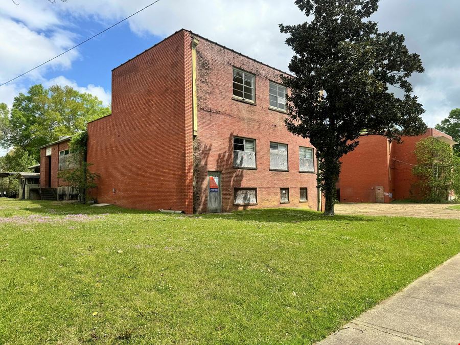 300 N. Jackson