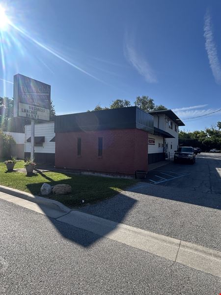 Restaurant & Lounge- Highland, IN