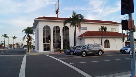 Office space for Rent at 400 San Fernando Mission Blvd in San Fernando