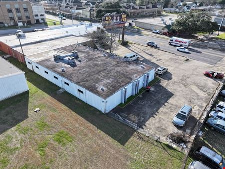 117 W Pinhook