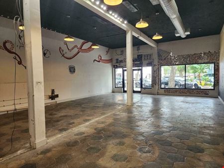 1643 sf Finished Retail Bay