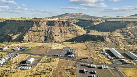 Retail space for Sale at Over the Edge Taphouse in Crooked River Ranch