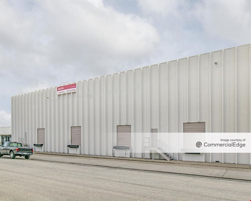 Airport Industrial Center