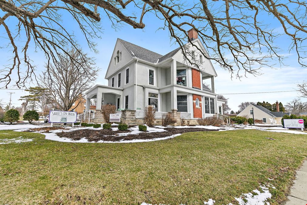 303 N Main St
