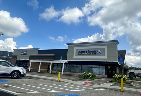 Retail space for Rent at Solon Square in Solon