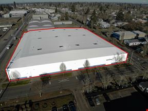 Expansive Warehouse Space in Heart of Salem
