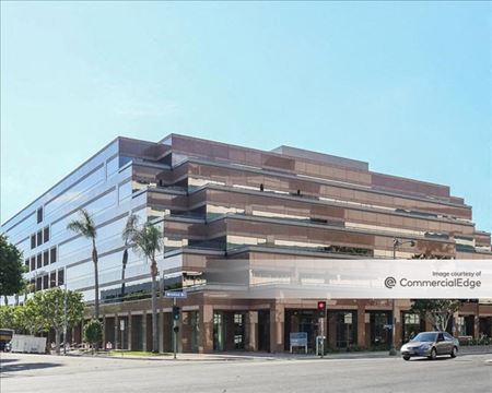 Office space for Rent at Wilshire Courtyard East in Los Angeles