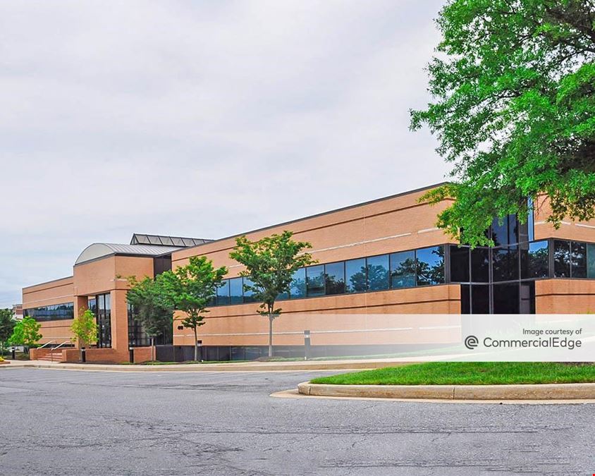 Campbell Corporate Center - 4940 Campbell Blvd