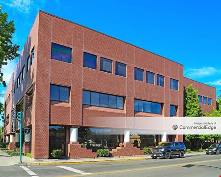 Office space for Rent at UC Davis Medical Group Midtown Clinic & Alhambra Professional Building in Sacramento