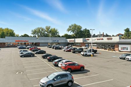 Windsor Locks, CT - Dexter Plaza