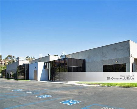 Office space for Rent at Moda Sorrento in San Diego