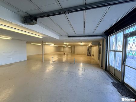 Air Conditioned Warehouse / Flex on Recker Hwy